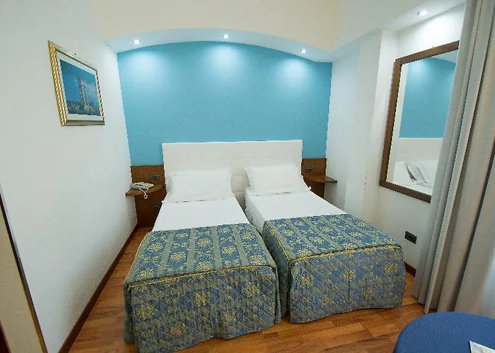 デラ ヴァッレ 4*