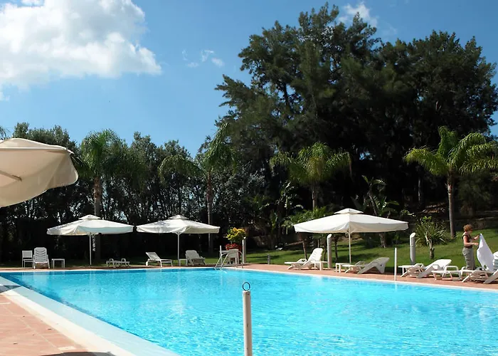 デラ ヴァッレ 4*