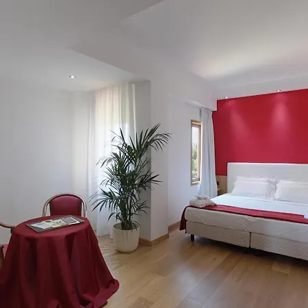 Della Valle 4*